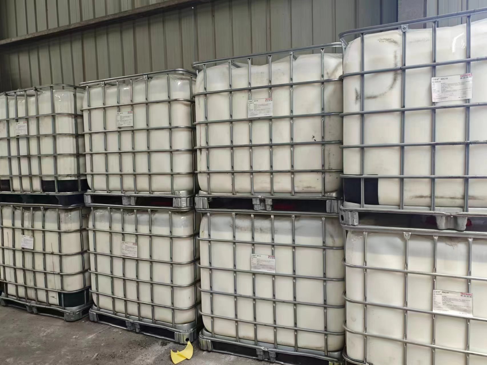 Acrylic Soil Binder for Effective Dust Control and Erosion Prevention