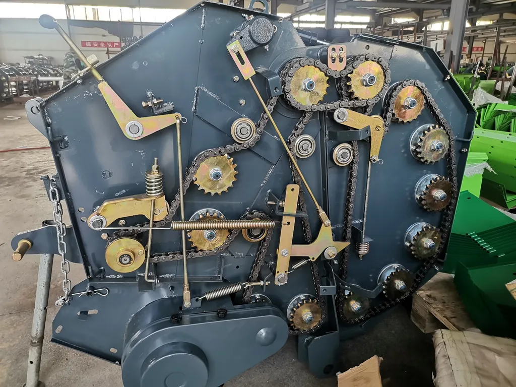 Pick-up Width 120cm Self-Propelled Baler Machine Mini Round Baler